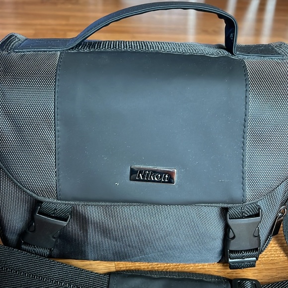 Nikon Camera Bag - Picture 2 of 6